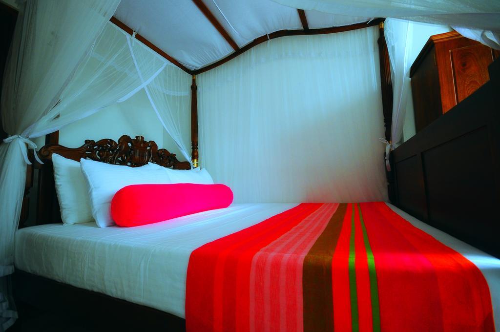 Hotel The Bend à Galle Extérieur photo